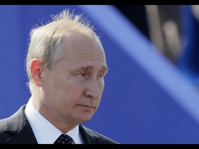 Патриарх Кирилл пожелал 73-летнему Путину “неоскудевающих сил”
