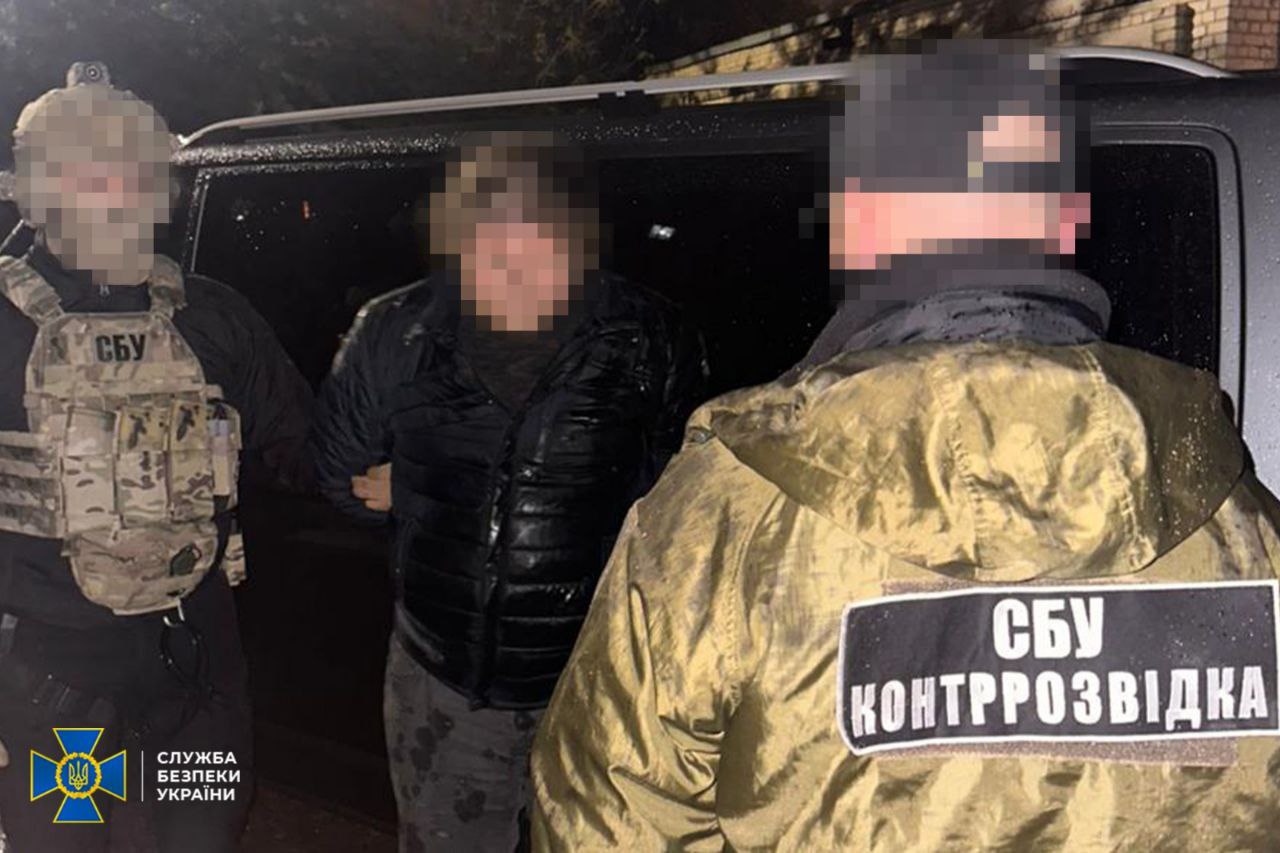 СБУ обвиняет священника УПЦ в помощи уклонистам бежать из Украины