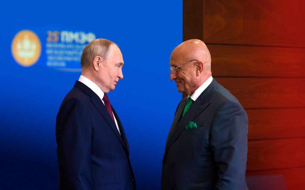 Идеолог Кремля заявил о возможности совершить “тяжкий нравственный грех”