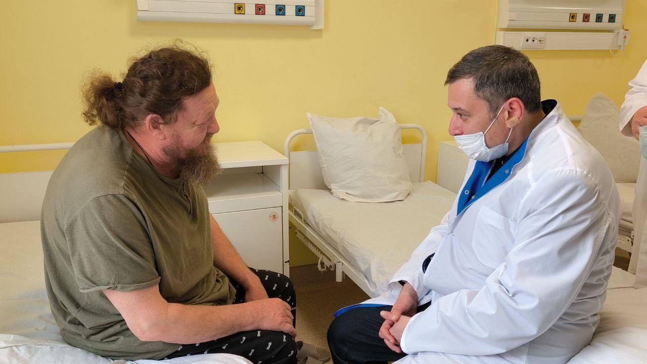 В Курской области дрон ранил священника РПЦ, который обзывал местных беженцев