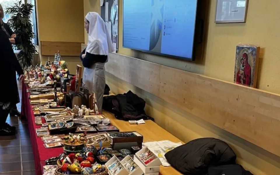 The Telegraph разбирался, как минскому монастырю, помогающему российским военным, удалось торговать в Швеции