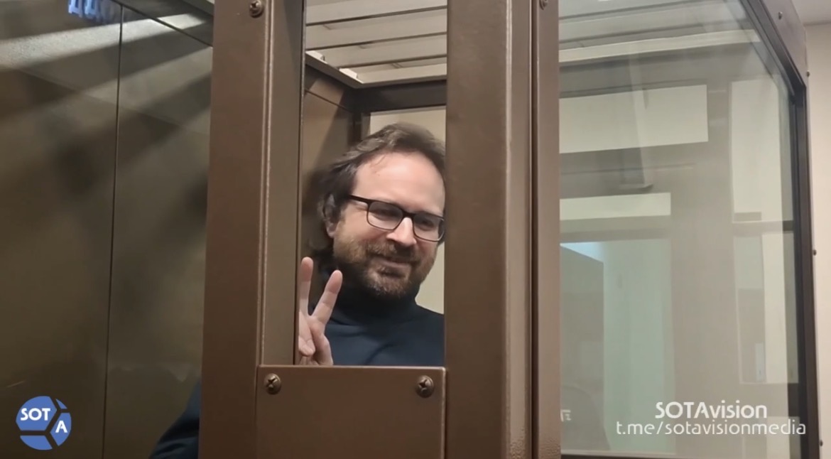 В Москве начали новое рассмотрение дела «фейках» об армии буддиста Васильева