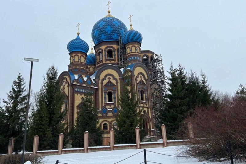 В Сумах от российского обстрела снова пострадал Сретенский храм УПЦ