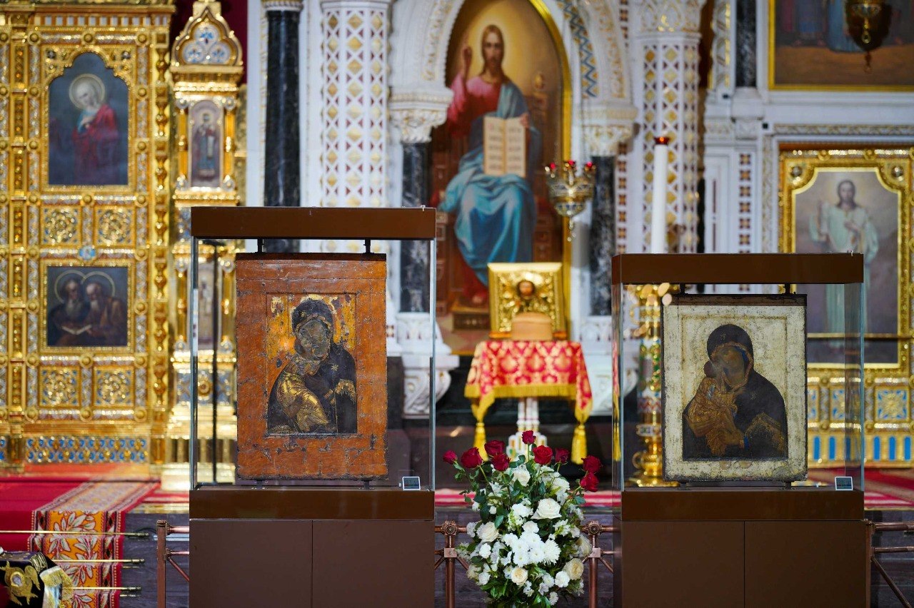 На Пасху патриарх Кирилл благодарил Путина