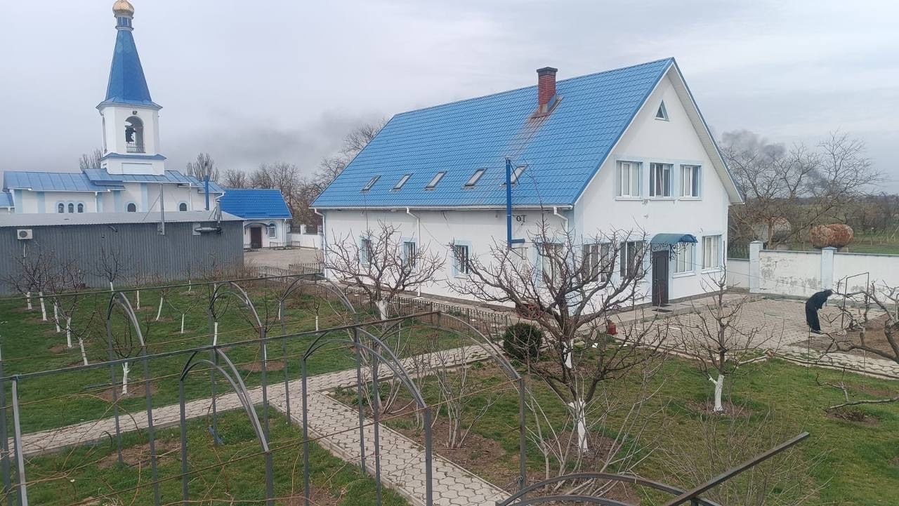 На Херсонщине от российского обстрела пострадал женский монастырь УПЦ