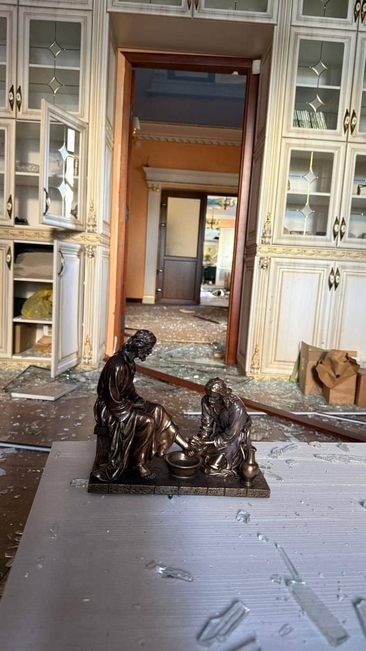 «Бог видит все». Российские войска ударили по церкви в Славянске