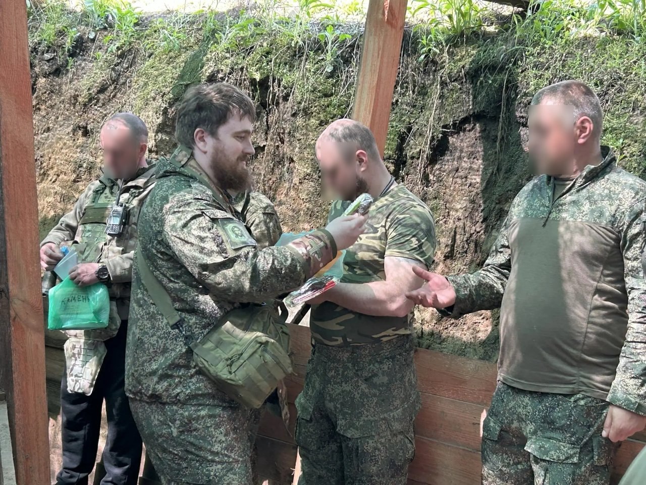 Брянский священник РПЦ благословил российских штурмовиков на бой