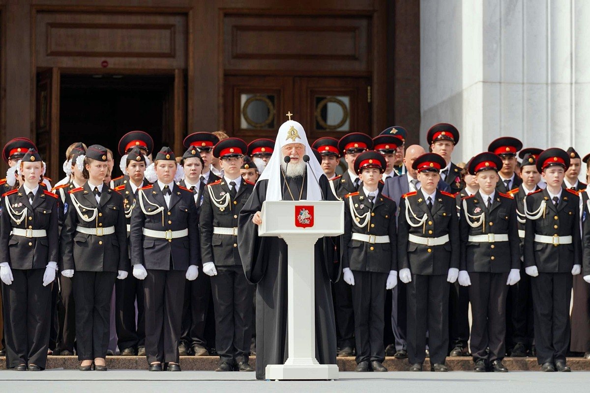 Патриарх Кирилл рассказал российским кадетам, как им лучше умереть