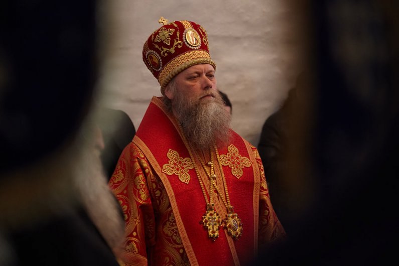 Епископ РПЦ: в России ощутимо леденящее дыхание антихриста