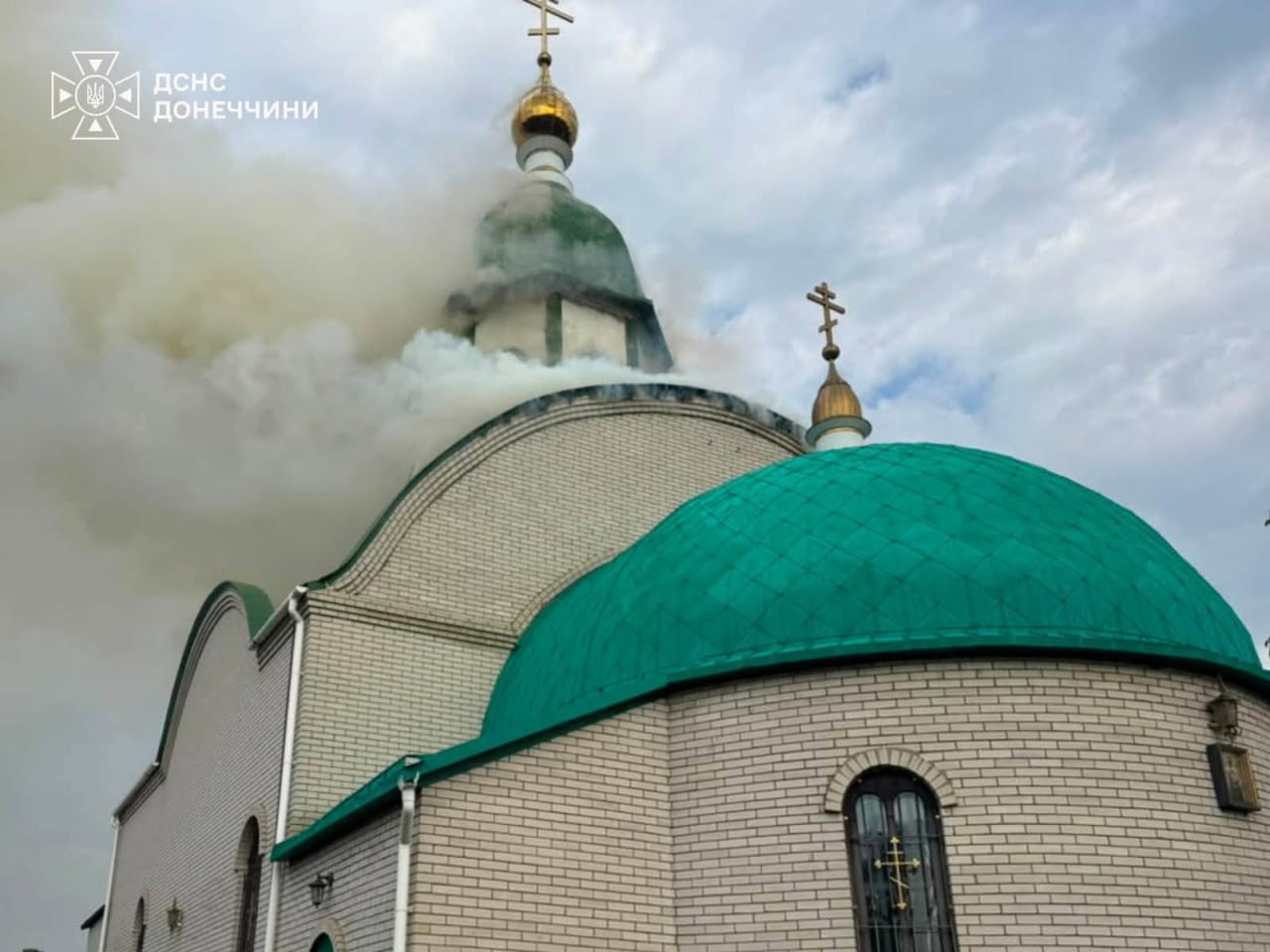 После попадания беспилотника загорелся храм УПЦ в Краматорске