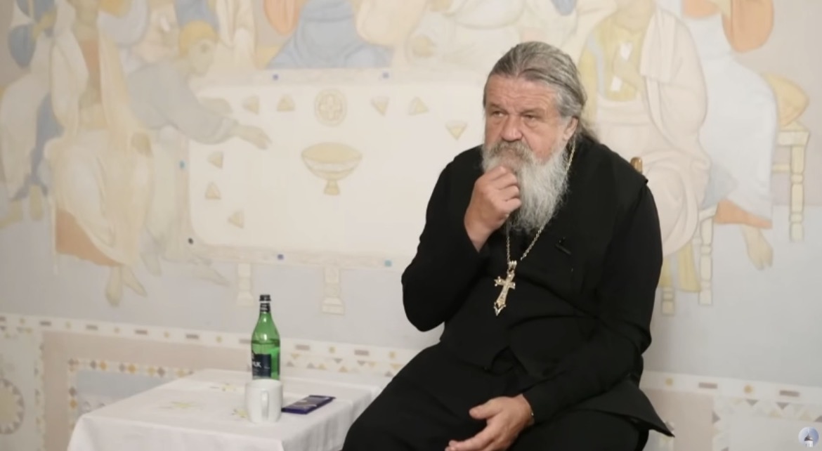 Работник одиозного монастыря в Минске ушел на войну и пропал