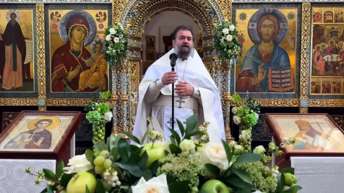 Ткачев посоветовал россиянам не открывать «свой гнилозубый рот» на начальников